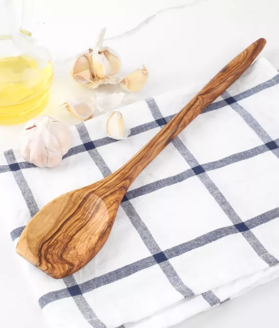 Spatule en bois d’olivier pour retourner