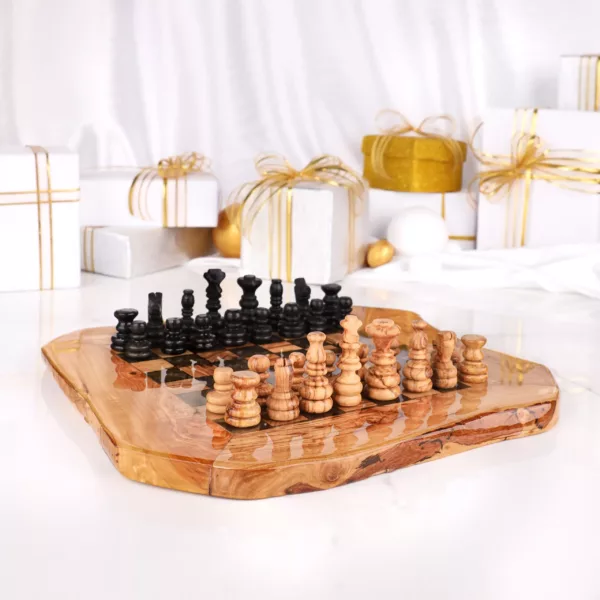 Jeu d'échecs brillant avec plateau – Image 2