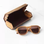 Lunettes de soleil en bois mixte - Ovale – Image 4