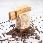 Cuillère à café carrée en bois – Image 3