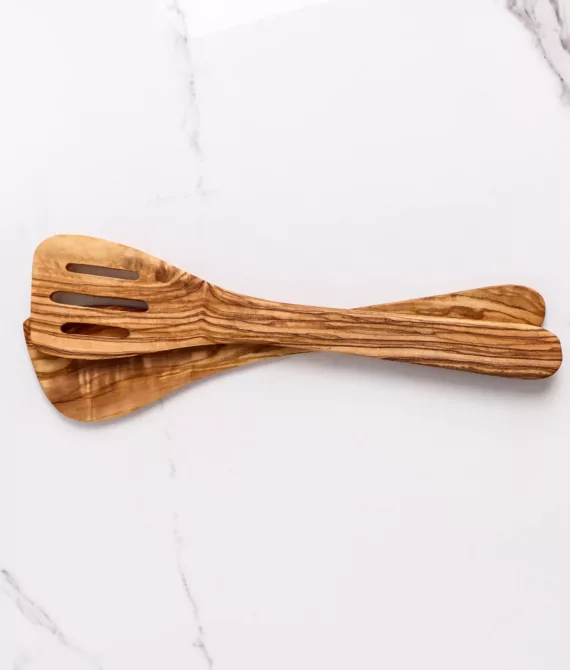 Set de 2 spatules à fentes en bois d’olivier