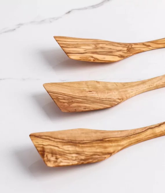 Spatule en bois d’olivier artisanale