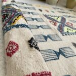 Tapis Berbère Floraison du Désert - Fond Blanc avec Motif Florissant 200x120 cm – Image 7
